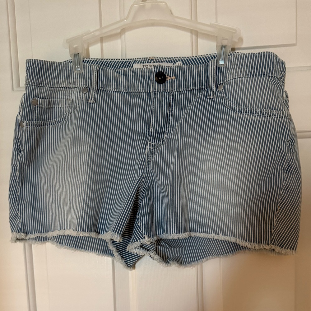 Torrid striped shorts women’s plus size 14